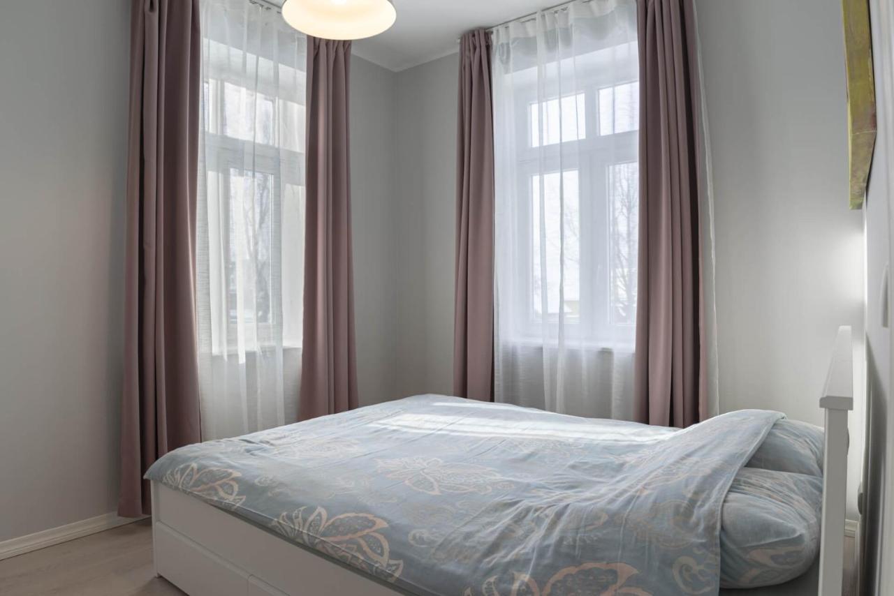 Kalamehe Modern Apartment 2 Near City Center Pärnu Esterno foto
