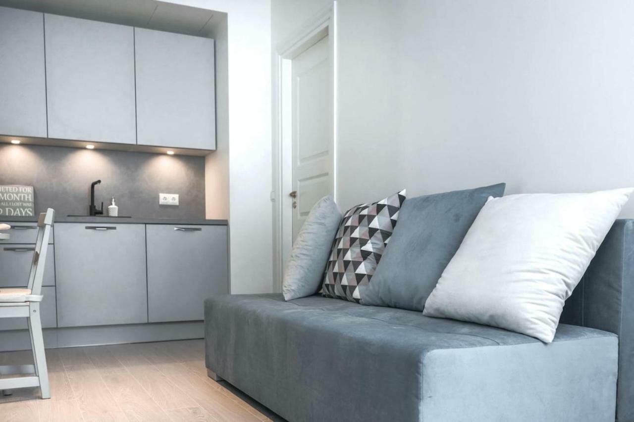Kalamehe Modern Apartment 2 Near City Center Pärnu Esterno foto
