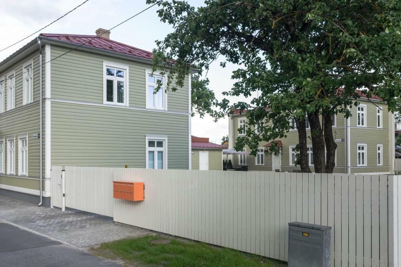 Kalamehe Modern Apartment 2 Near City Center Pärnu Esterno foto