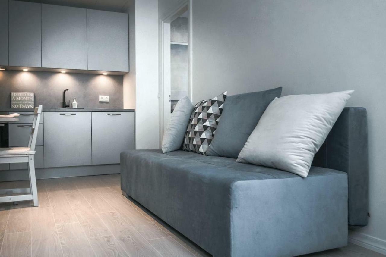 Kalamehe Modern Apartment 2 Near City Center Pärnu Esterno foto